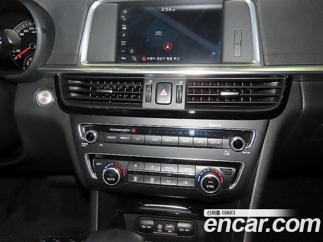 Kia K5 (II) 2.0 Prestige 2019 — фото 15