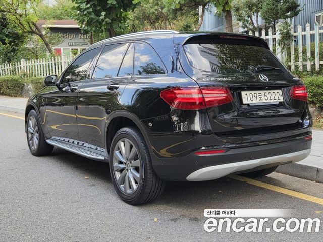 Mercedes-Benz GLC-Class (X253) GLC350e 4MATIC 2019 — фото 2