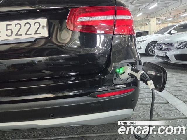 Mercedes-Benz GLC-Class (X253) GLC350e 4MATIC 2019 — фото 22
