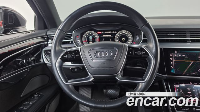 Audi A8 (D5) 55 TFSI Quattro LWB 2020 — фото 17
