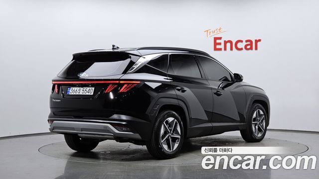 Hyundai Tucson (NX4) Gasoline 1.6 Turbo 2WD Inspiration 2024 — фото 2
