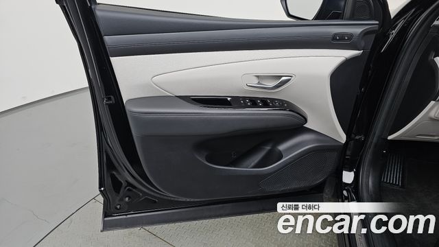 Hyundai Tucson (NX4) Gasoline 1.6 Turbo 2WD Inspiration 2024 — фото 24