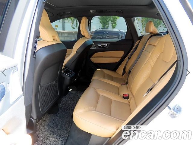Volvo XC60 (II) D5 Inscription 2019 — фото 6