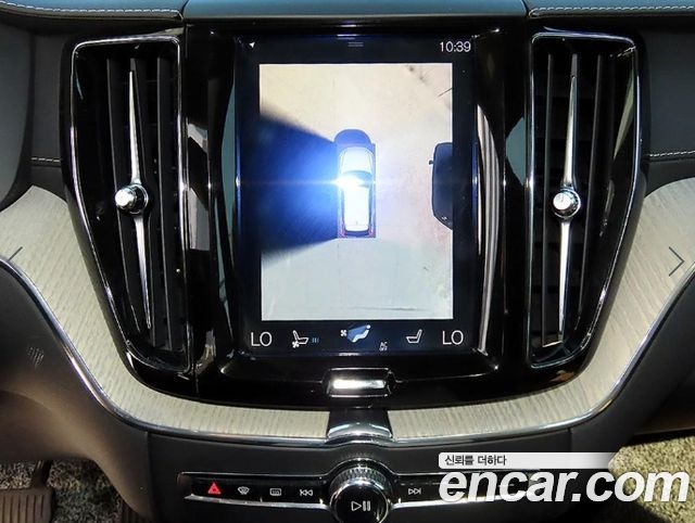 Volvo XC60 (II) D5 Inscription 2019 — фото 17