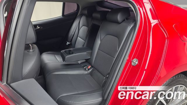 Kia Stinger 2.0 Turbo 2WD Prime 2018 — фото 12