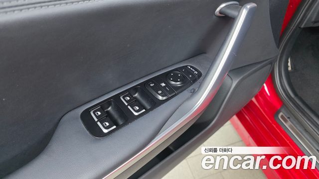 Kia Stinger 2.0 Turbo 2WD Prime 2018 — фото 19