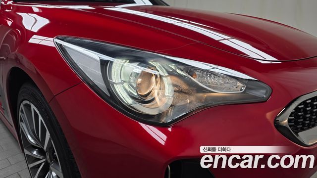 Kia Stinger 2.0 Turbo 2WD Prime 2018 — фото 22