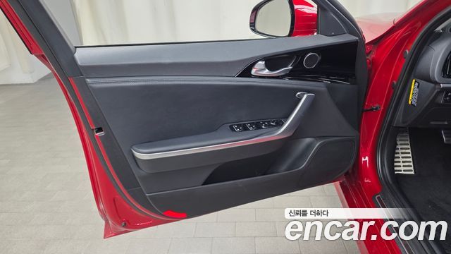 Kia Stinger 2.0 Turbo 2WD Prime 2018 — фото 24