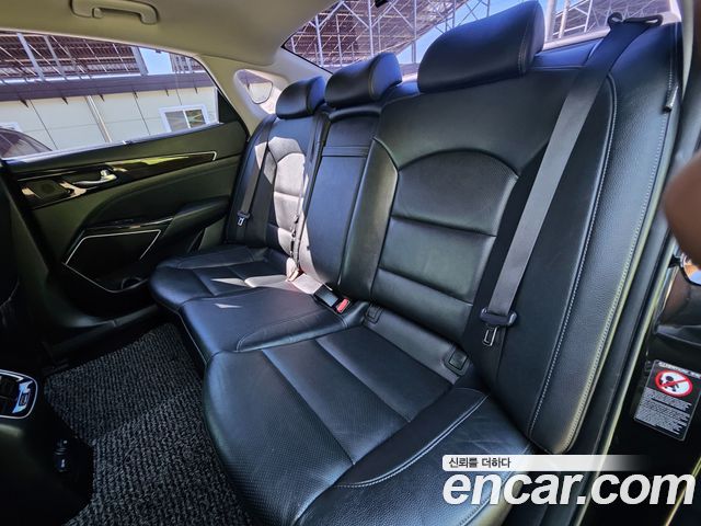 Kia K7 3.0 LPI Luxury (Rental Car) 2018 — фото 10