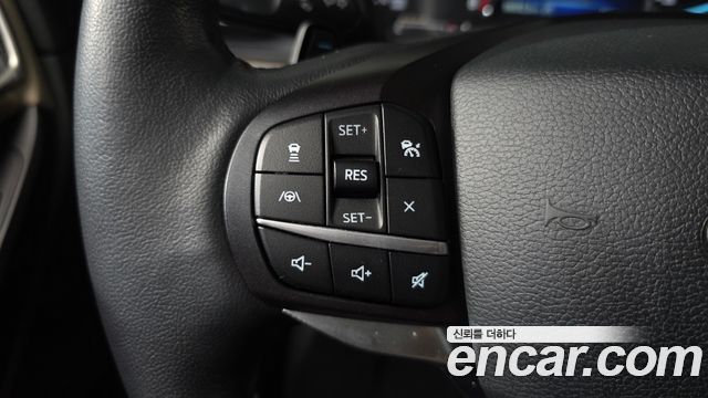 Ford Explorer (VI) 2.3 LimIted 4WD 2020 — фото 15