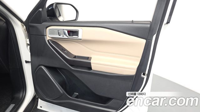 Ford Explorer (VI) 2.3 LimIted 4WD 2020 — фото 24