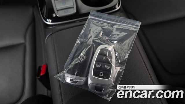 Hyundai Tucson Hybrid (NX4) Premium 2WD 2022 — фото 16
