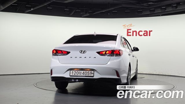Hyundai Sonata New Rise LPI Taxi Style 2018 — фото 4