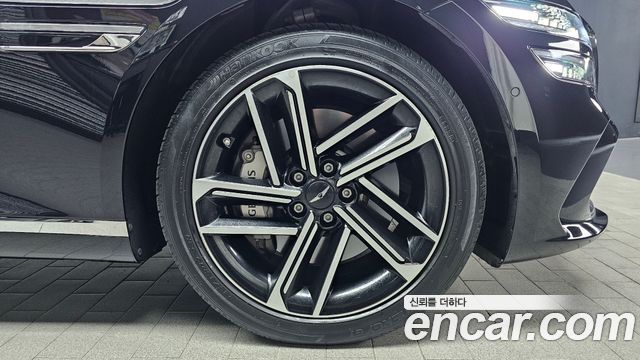 Genesis G80 (RG3) Gasoline 2.5 Turbo AWD 2025 — фото 21