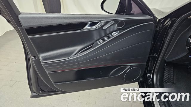 Genesis G80 (RG3) Gasoline 2.5 Turbo AWD 2025 — фото 24