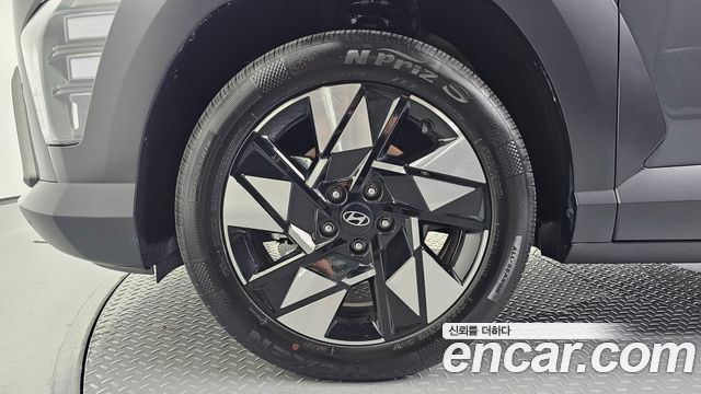 Hyundai Kona (SX2) Gasoline 2.0 2WD Premium 2025 — фото 5