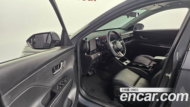 Hyundai Kona (SX2) Gasoline 2.0 2WD Premium 2025 — фото 10