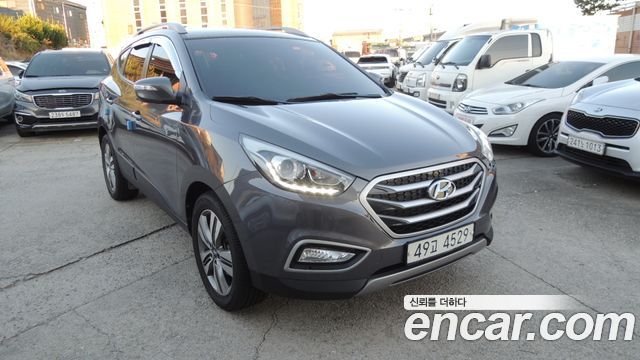 Hyundai Tucson ix Diesel(e-VGT) 2WD Smart special 2015 — фото 3