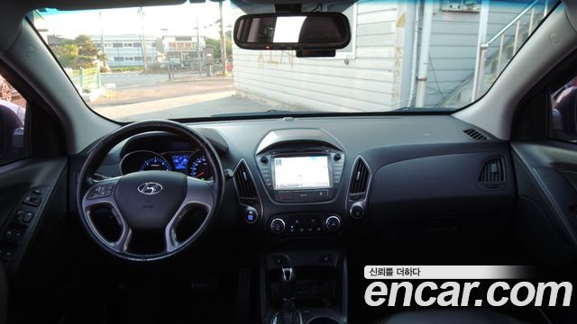 Hyundai Tucson ix Diesel(e-VGT) 2WD Smart special 2015 — фото 7