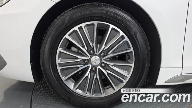 Hyundai Grandeur Hybrid (IG) Exclusive 2019 — фото 5
