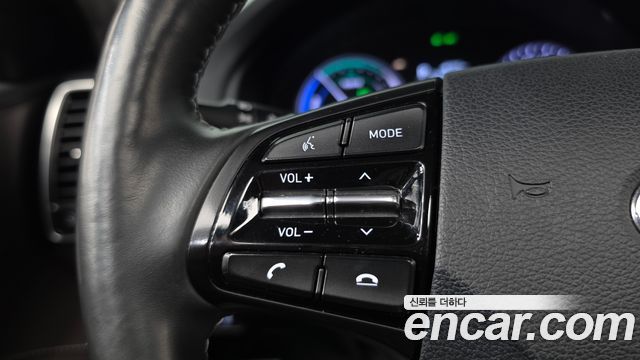 Hyundai Grandeur Hybrid (IG) Exclusive 2019 — фото 20