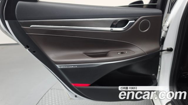 Hyundai Grandeur Hybrid (IG) Exclusive 2019 — фото 31