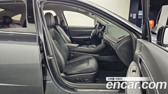 Hyundai Sonata (DN8) 1.6 Turbo Premium Plus 2023 — фото 12