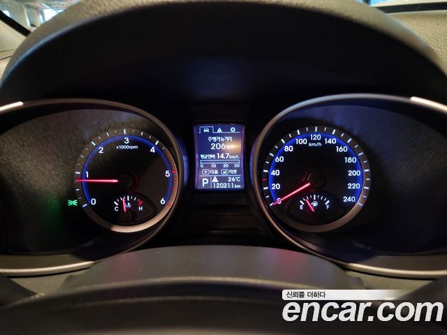 Hyundai Santa Fe (DM) Diesel(e-VGT) 2.0 2WD Premium 2014 — фото 7