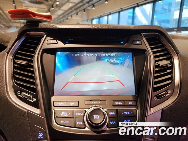 Hyundai Santa Fe (DM) Diesel(e-VGT) 2.0 2WD Premium 2014 — фото 19