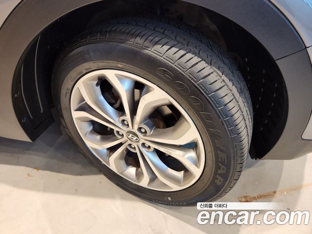 Hyundai Santa Fe (DM) Diesel(e-VGT) 2.0 2WD Premium 2014 — фото 24