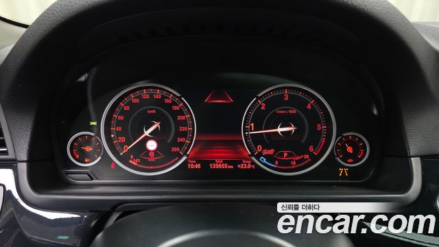 BMW 5 Series (F10) 520d M Aero Dynamic 2016 — фото 8