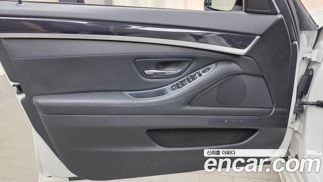 BMW 5 Series (F10) 520d M Aero Dynamic 2016 — фото 24