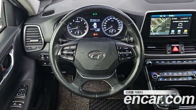 Hyundai Grandeur (IG) 3.0 LPi Modern (Rental Car) 2017 — фото 13