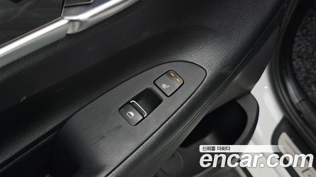 Hyundai Grandeur (IG) 3.0 LPi Modern (Rental Car) 2017 — фото 19