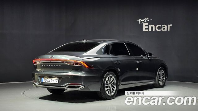 Hyundai Grandeur (IG) 2.5 Premium 2023 — фото 2