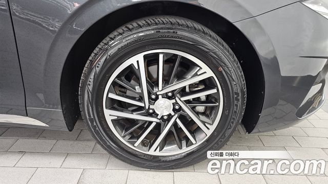 Hyundai Grandeur (IG) 2.5 Premium 2023 — фото 27