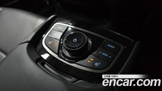 Hyundai Grandeur (HG) HG240 Luxury 2012 — фото 19