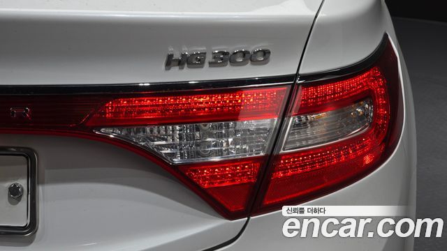 Hyundai Grandeur (HG) HG240 Luxury 2012 — фото 23