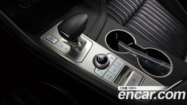 Genesis G70 Gasoline 2.0T 2WD 2021 — фото 9