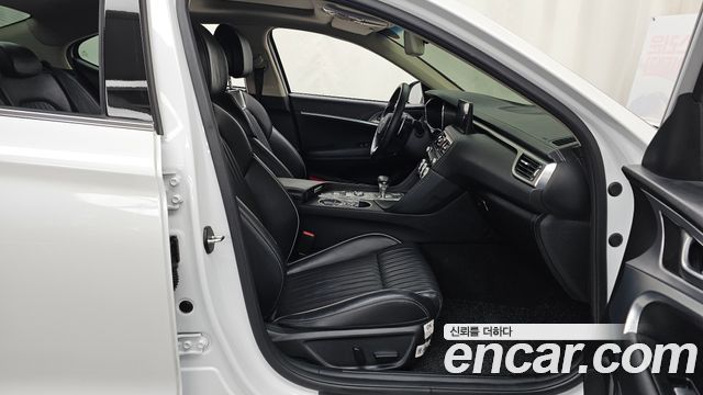 Genesis G70 Gasoline 2.0T 2WD 2021 — фото 11