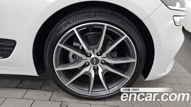 Genesis G70 Gasoline 2.0T 2WD 2021 — фото 21