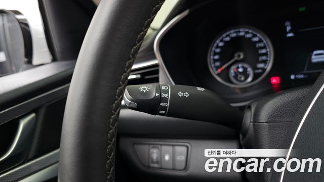 Genesis G70 Gasoline 2.0T 2WD 2021 — фото 35