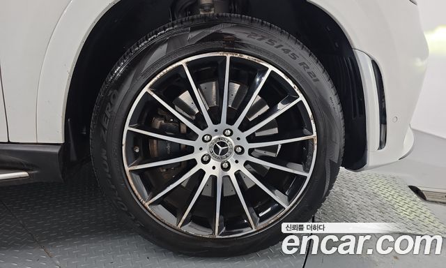 Mercedes-Benz GLE-Class (W167) GLE400d 4MATIC Coupe 2022 — фото 21