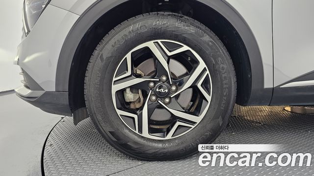 Kia Sportage (V) Diesel 2.0 4WD Prestige 2023 — фото 5
