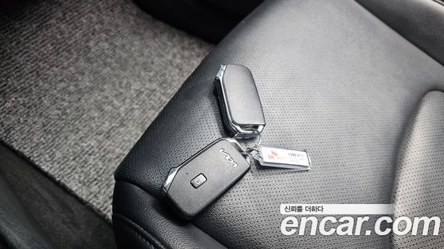 Kia Sportage (V) Diesel 2.0 4WD Prestige 2023 — фото 15