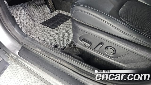 Kia Sportage (V) Diesel 2.0 4WD Prestige 2023 — фото 27