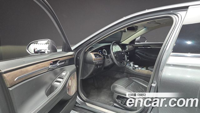 Genesis G90 5.0 AWD Limousine Prestige 2019 — фото 10