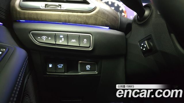 Genesis G90 5.0 AWD Limousine Prestige 2019 — фото 30