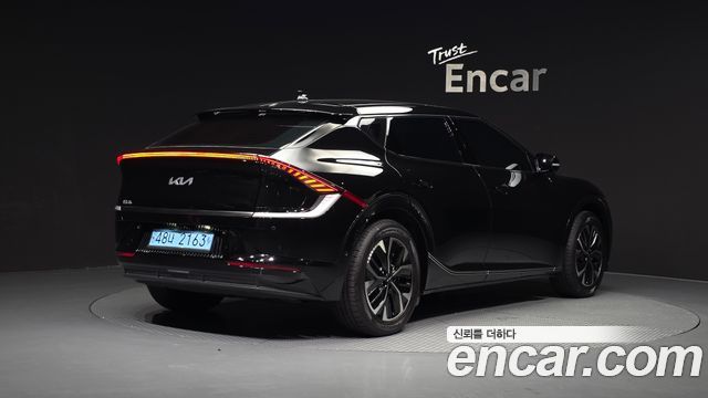 Kia EV6 Long Range Earth 2023 — фото 2