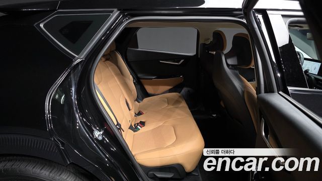 Kia EV6 Long Range Earth 2023 — фото 12